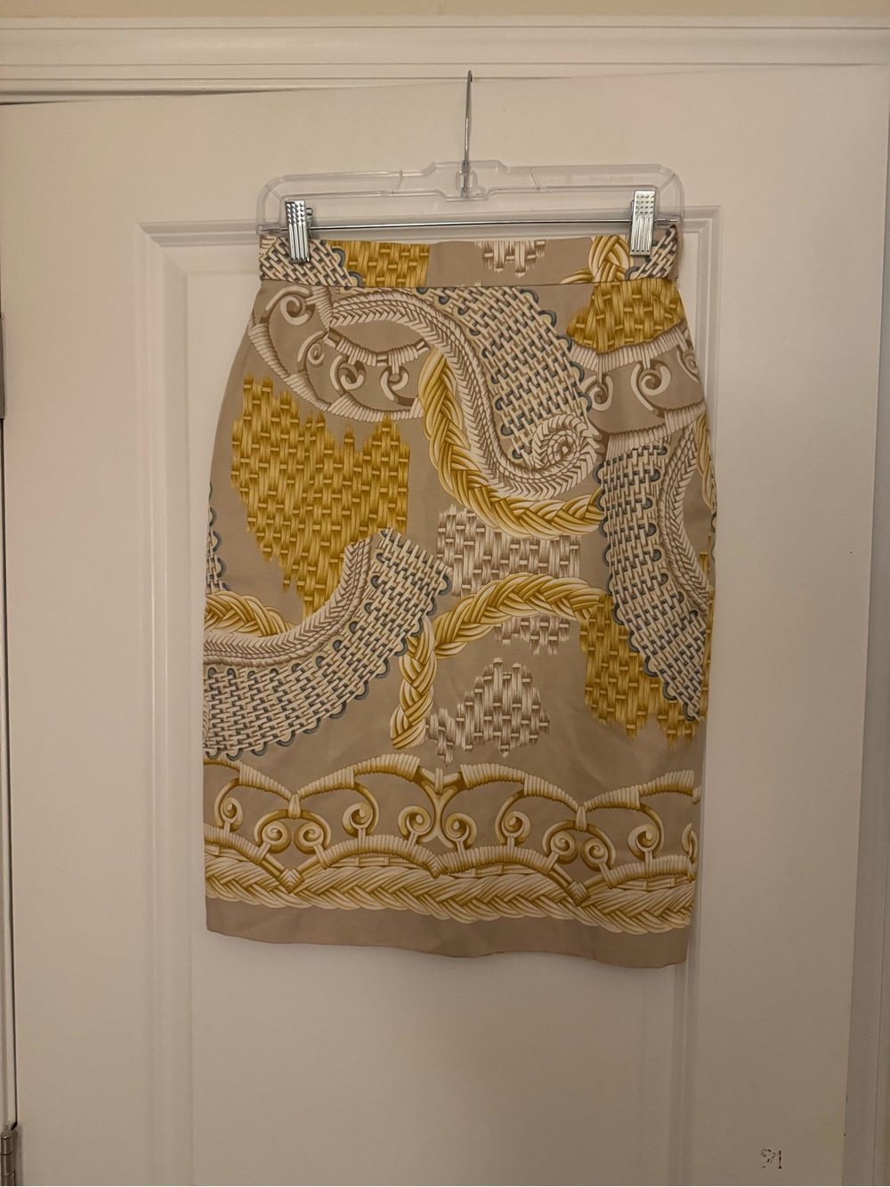 Louis Feraud skirt size 6/36